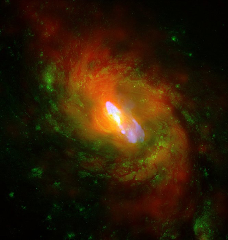 Czarne dziury i ich wpływ na kształtowanie galaktyk